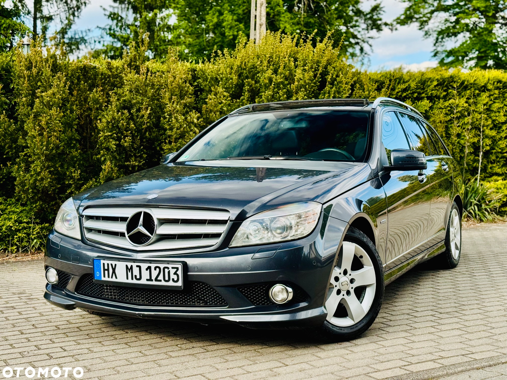 Mercedes-Benz Klasa C 220 (BlueTEC) d T 7G-TRONIC AMG Line - 33