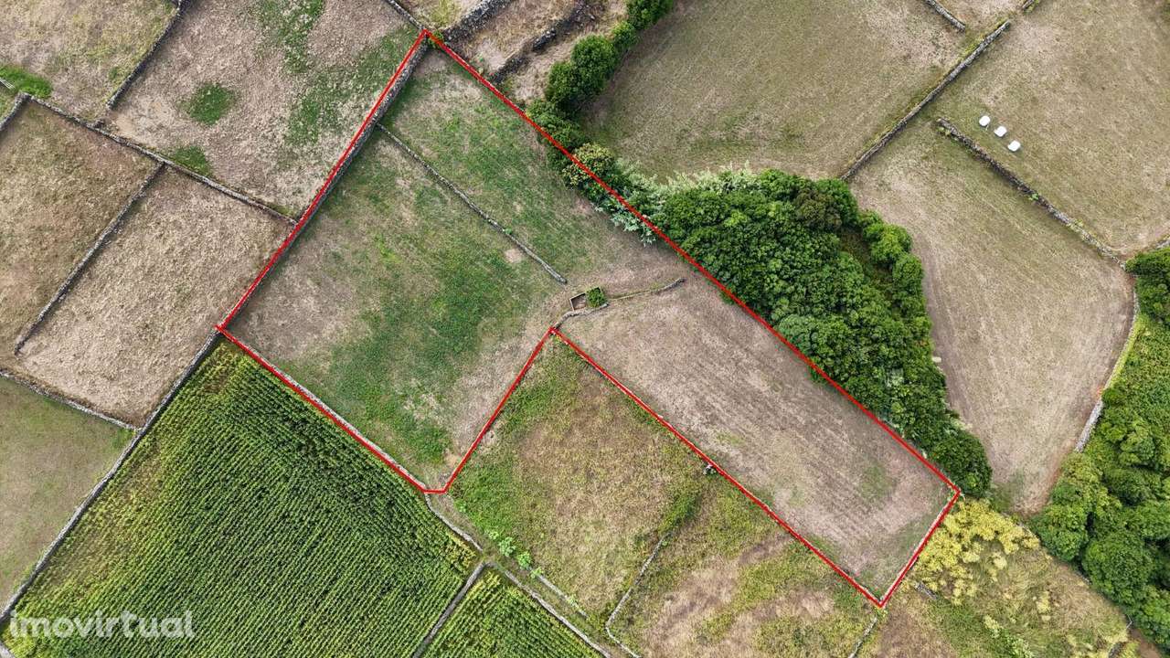 Oportunidade de terreno em São Mateus da Calheta, Ilha Terceira - Grande imagem: 2/3