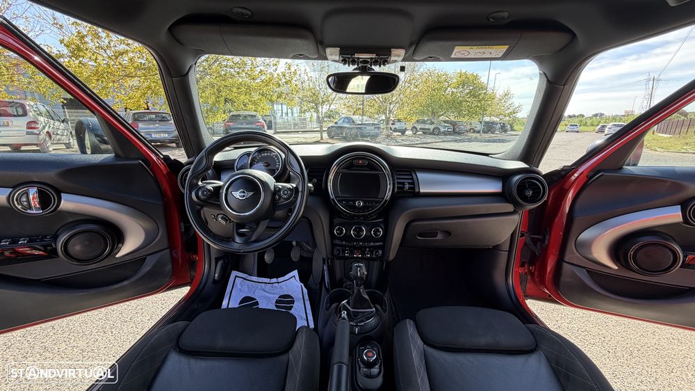 MINI 5 Portas Cooper D - 9