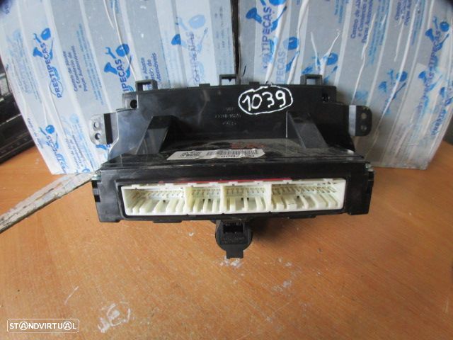 Comando Sofagem 972504D252VA 38000001300K KIA CARNIVAL 2 2009 2.9 CRDI 185CV 5P CINZA - 2