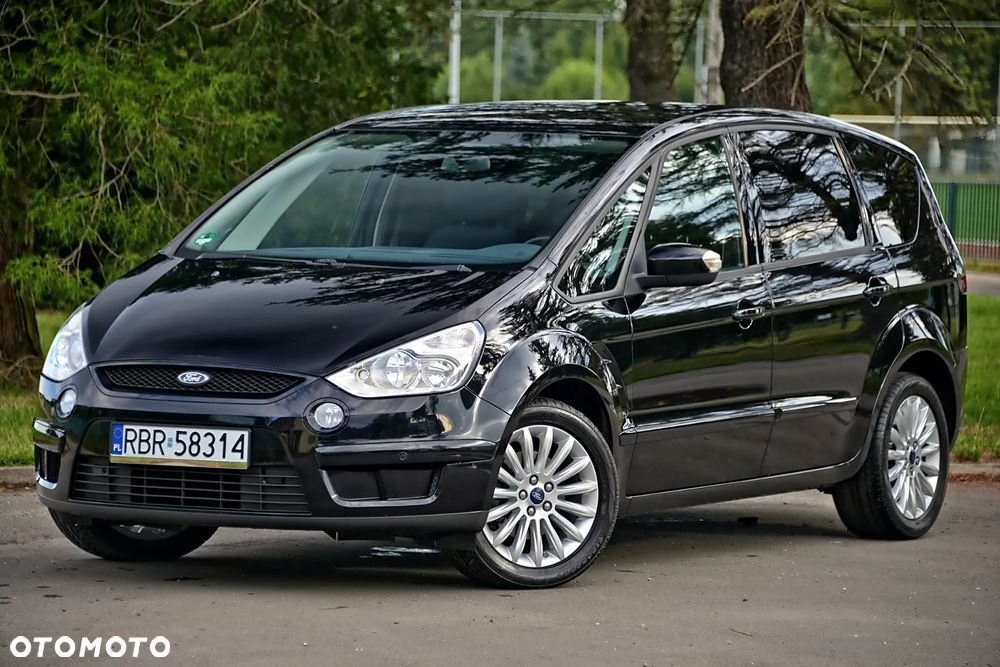 Ford S-Max - 10