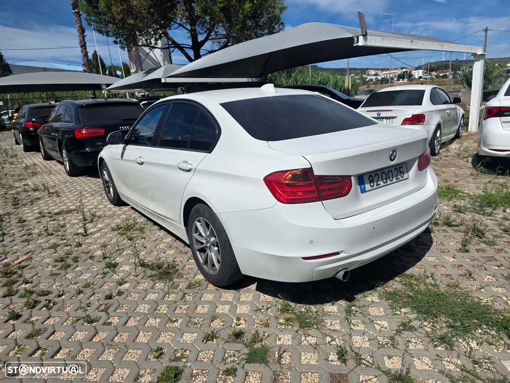 BMW 318 d Sport Line - 6