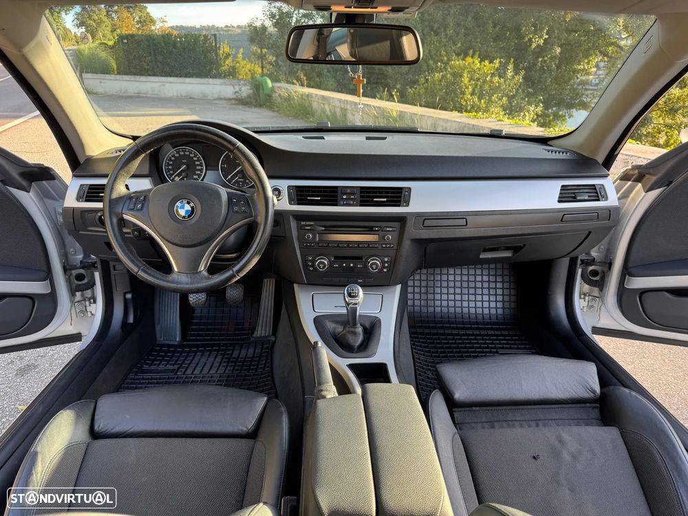 BMW 320 d Coupe - 7