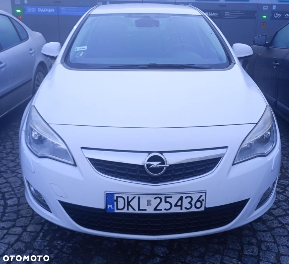 Opel Astra 1.6 Enjoy - 1