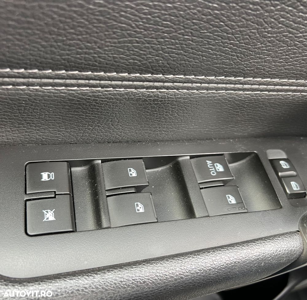 Chevrolet Captiva 2.2D AWD 7 locuri LT Aut. 7 locuri - 25