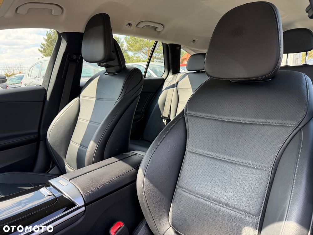 Mercedes-Benz Klasa C 200 d mHEV Business Edition - 26