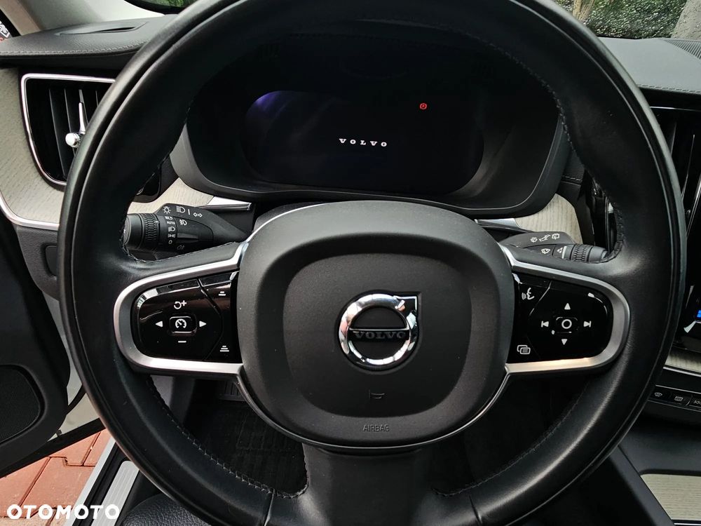 Volvo XC 60 T5 GPF AWD Inscription - 23