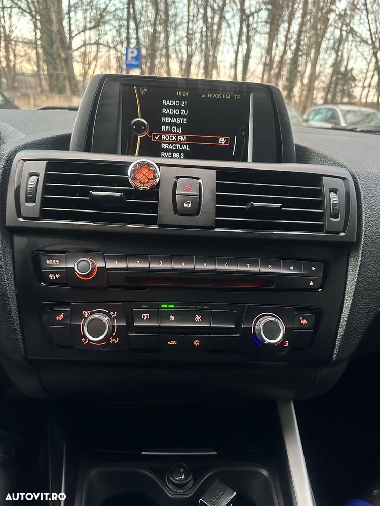 BMW Seria 1 116i Sport Line - 8