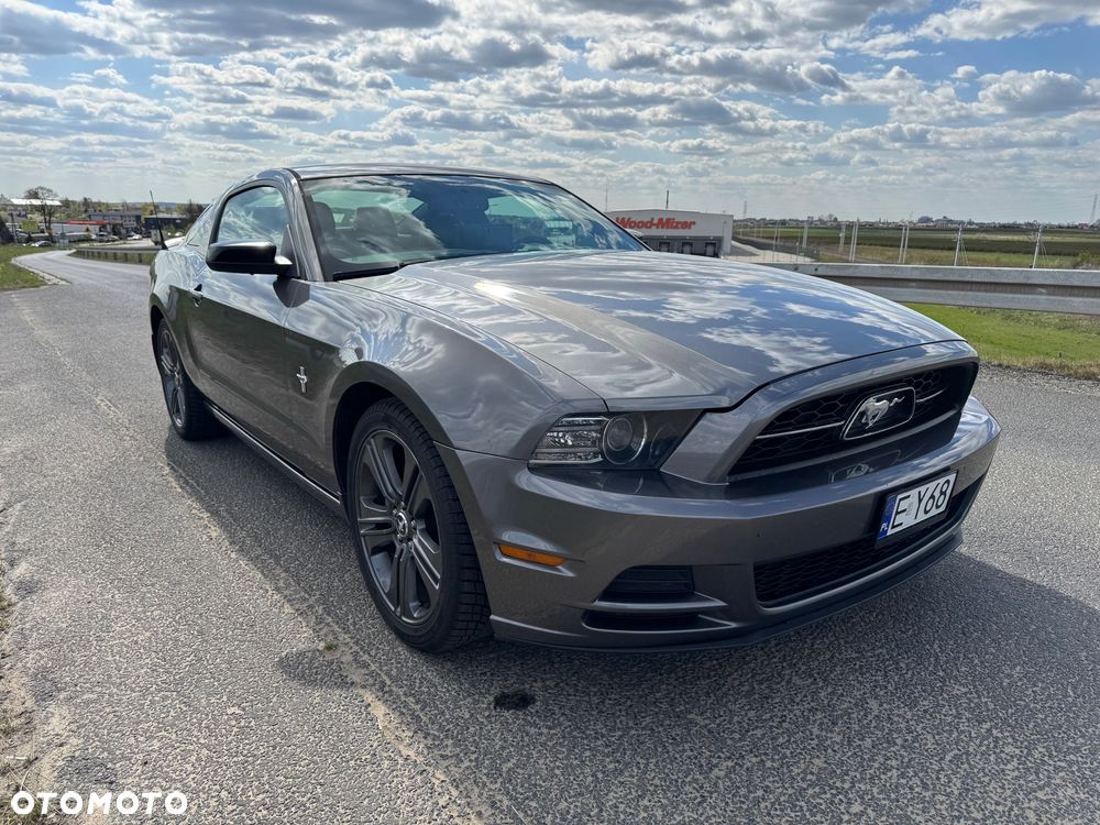 Ford Mustang 3.7 V6 Premium - 7