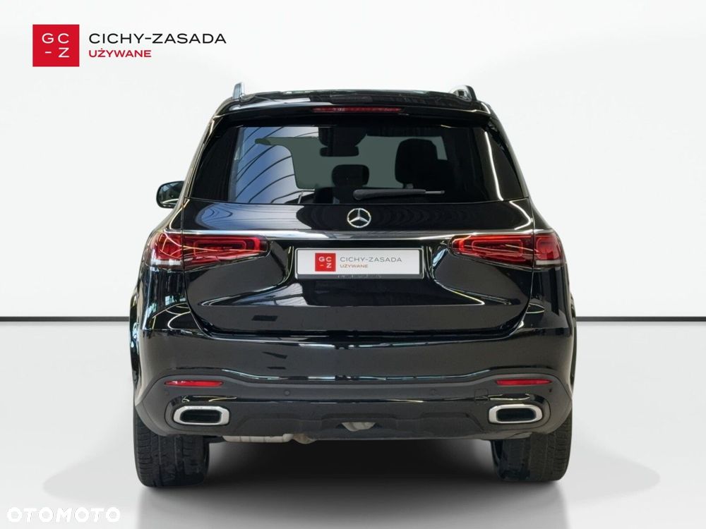 Mercedes-Benz GLS - 13