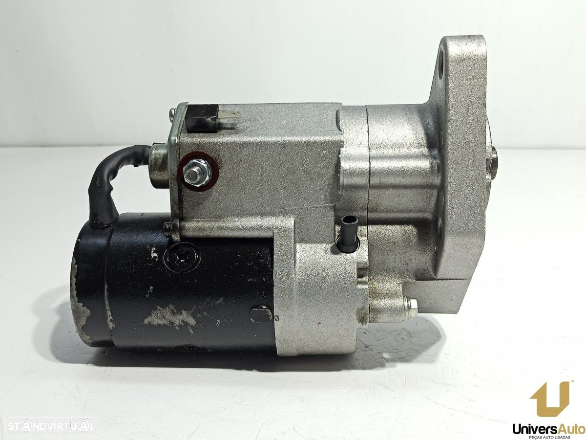 MOTOR DE ARRANQUE KIA CARNIVAL II 2.9 CDRI EX - 2