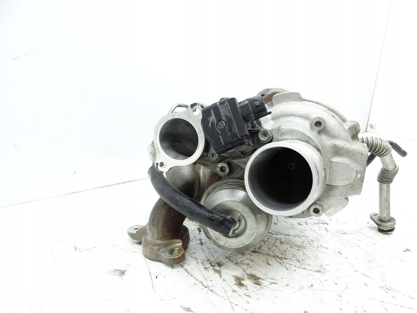 TURBOSPRĘŻARKA TURBO MASERATI GHIBLI III 3.0 B V6 297712 1044T12-2649C15 - 2