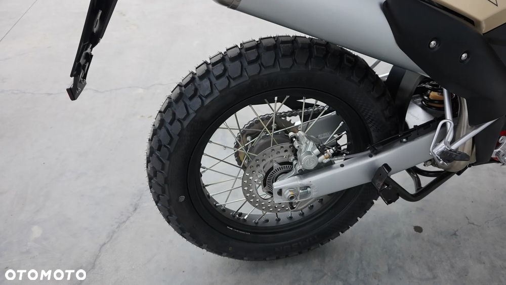 SWM Superdual X - 9