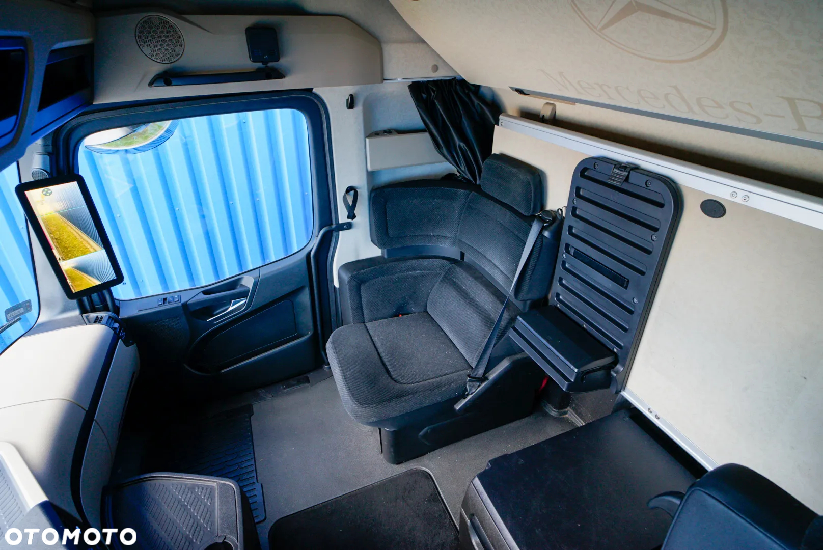 Mercedes-Benz Actros - 7