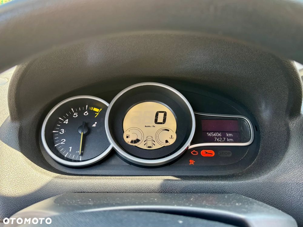Renault Megane 1.6 16V Expression - 8