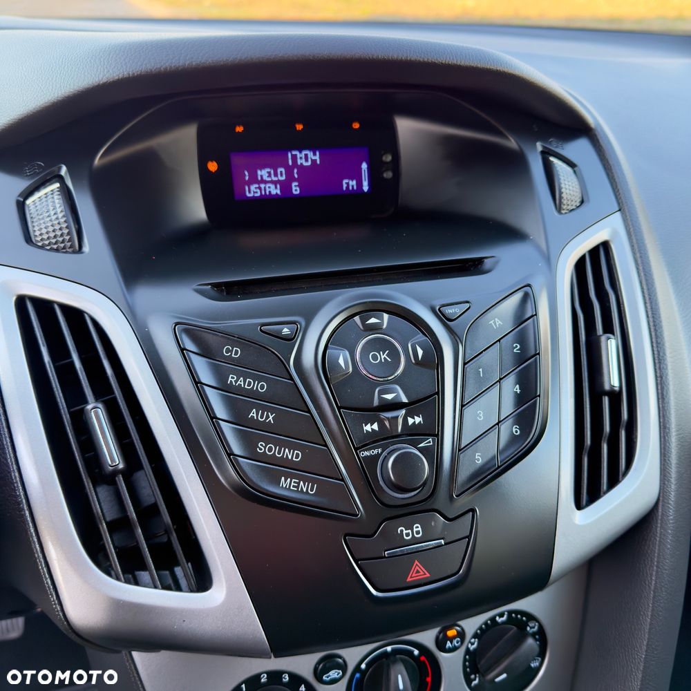 Ford Focus 1.6 Ti-VCT Trend - 16