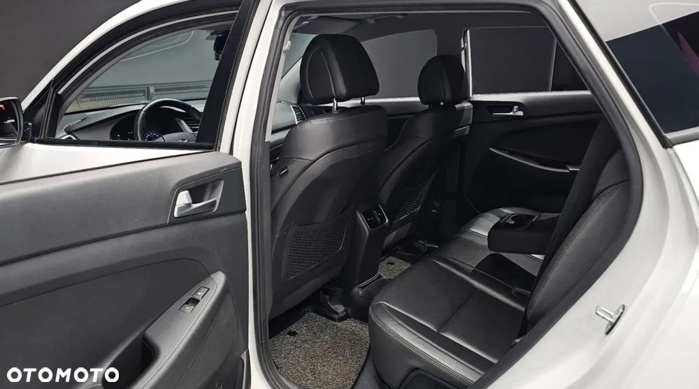 Hyundai Tucson - 18