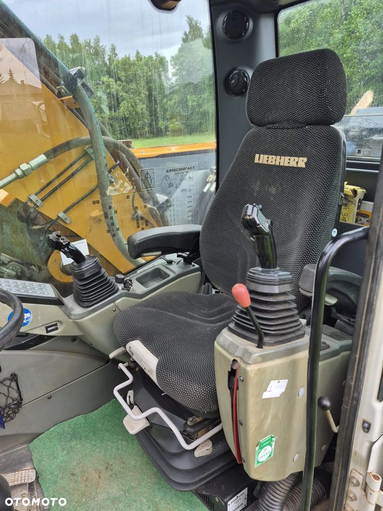 Liebherr A918 - 15