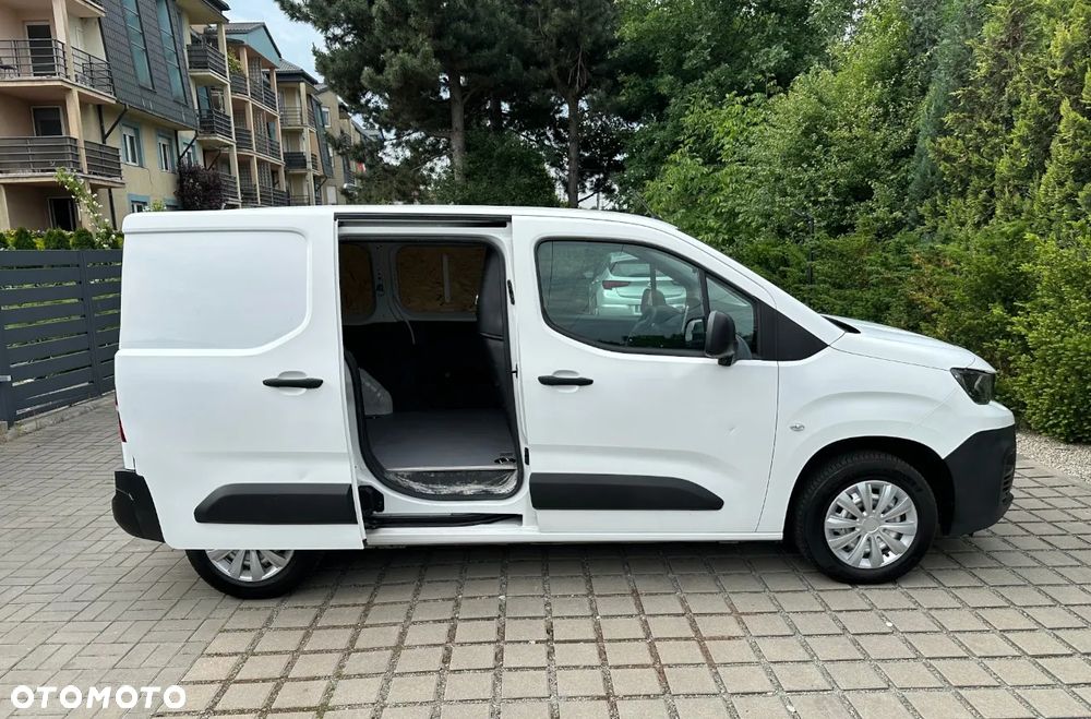 Peugeot Partner BlueHDi 100 Stop&Start Allure - 17