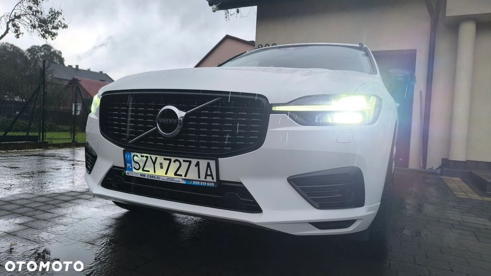 Volvo XC 60 T6 AWD Recharge Geartronic RDesign Expression - 2