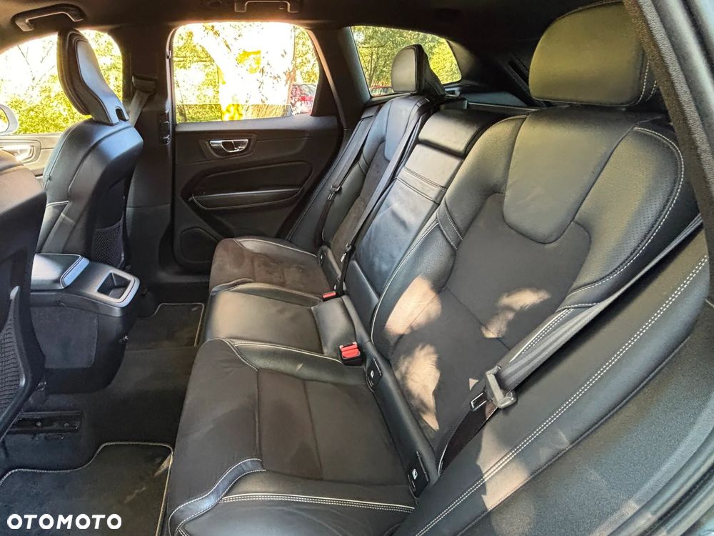 Volvo XC 60 D3 R-Design - 34