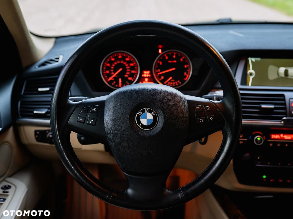 BMW X5 xDrive35i - 20