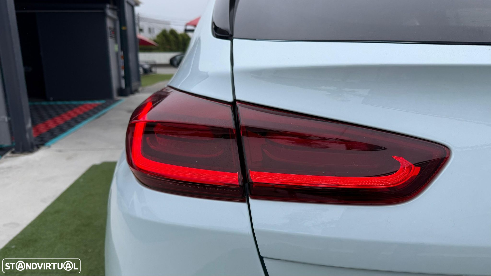 Kia XCeed 1.6 GDi PHEV Drive - 11