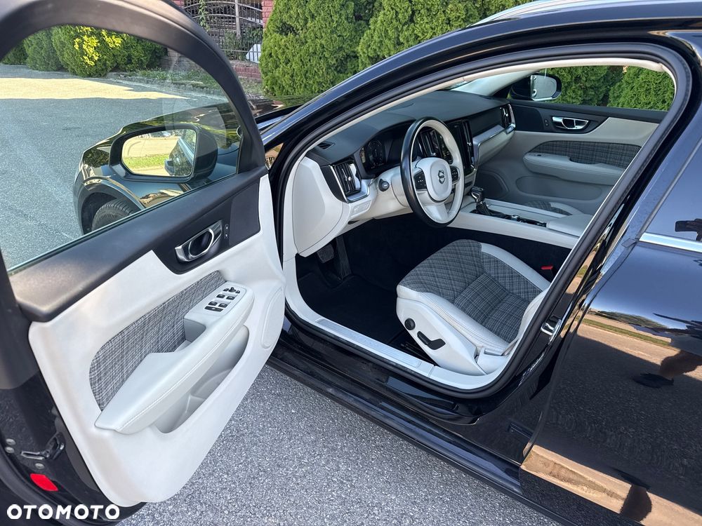 Volvo V60 D3 Geartronic Momentum Core - 5
