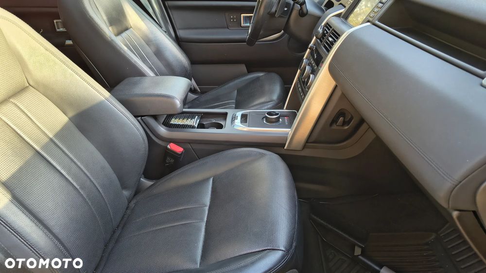 Land Rover Discovery Sport - 7