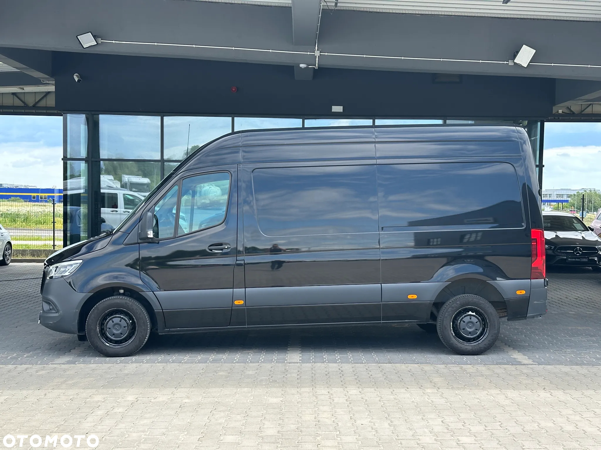 Mercedes-Benz SPRINTER - 2