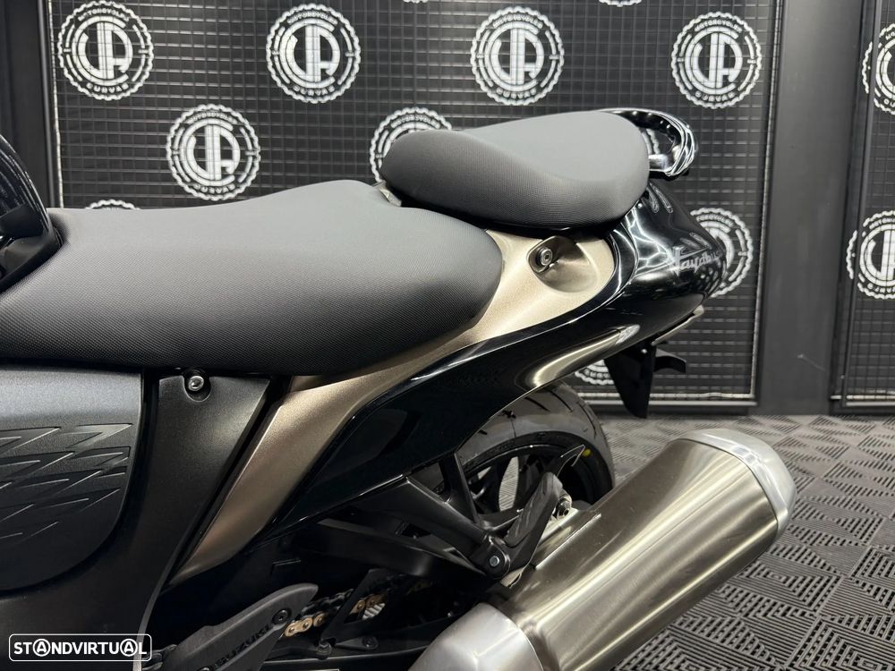 Suzuki Hayabusa - 2
