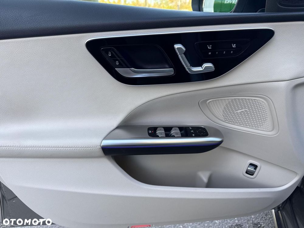 Mercedes-Benz Klasa C - 7