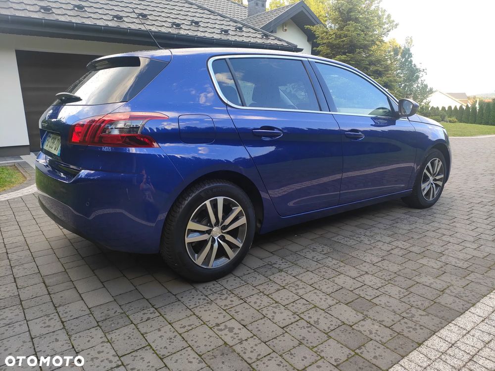 Peugeot 308 1.2 PureTech Allure Pack S&S EAT8 - 6