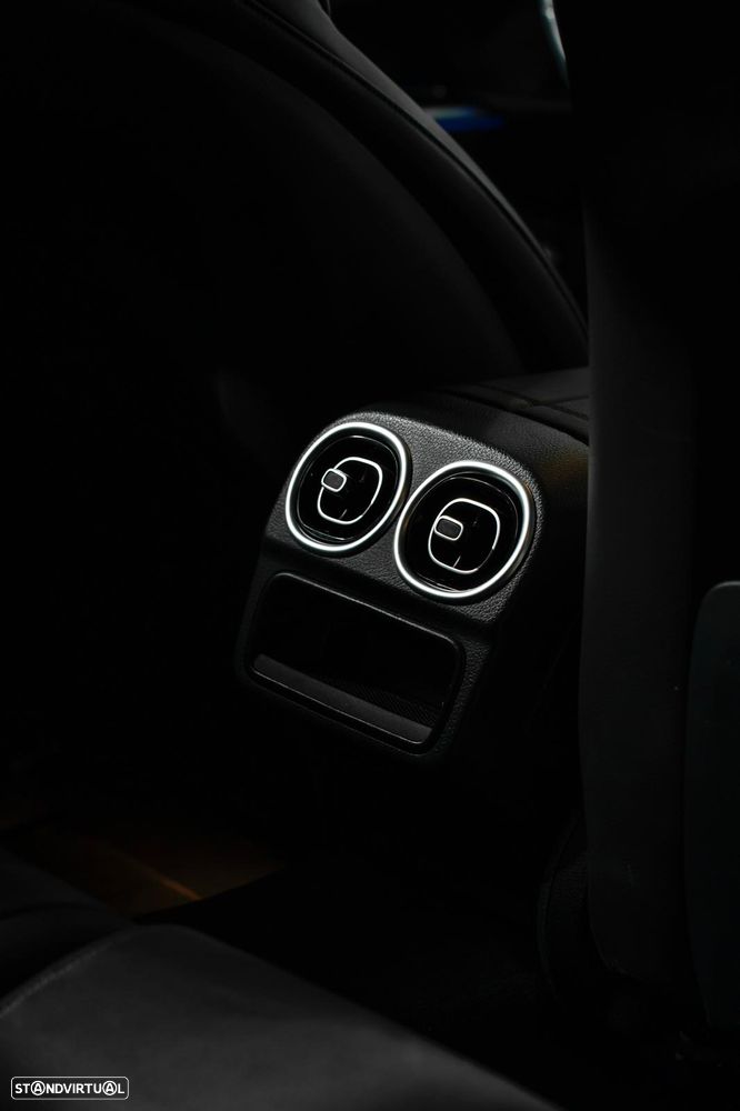 Mercedes-Benz C 300 d AMG Line - 35