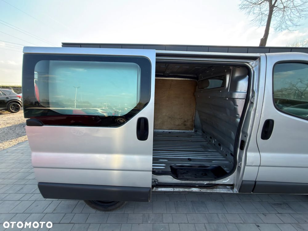 Renault Trafic 2.0 dCi Klimatyzacja Elektryczne Szyby Gwarancja - 20