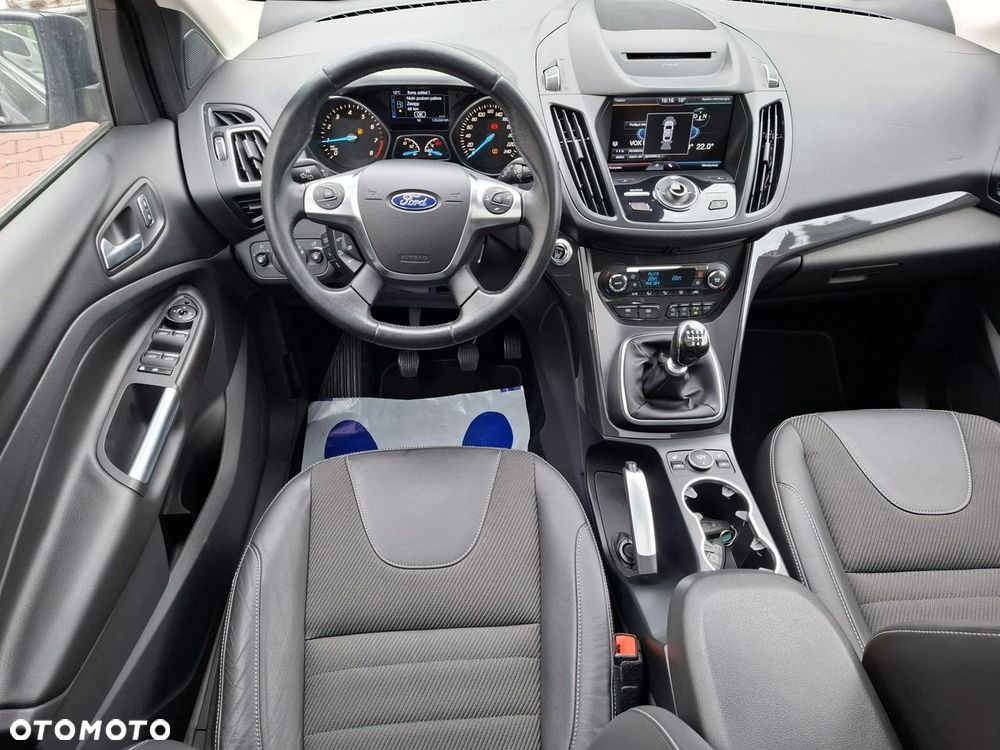 Ford Kuga 1.5 EcoBoost 2x4 Business Edition - 11
