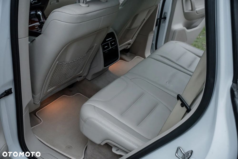 Volkswagen Touareg 3.6 V6 FSI Automatik - 27