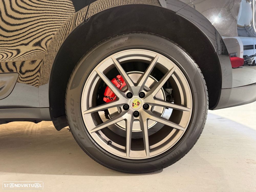 Porsche Macan T PDK - 36