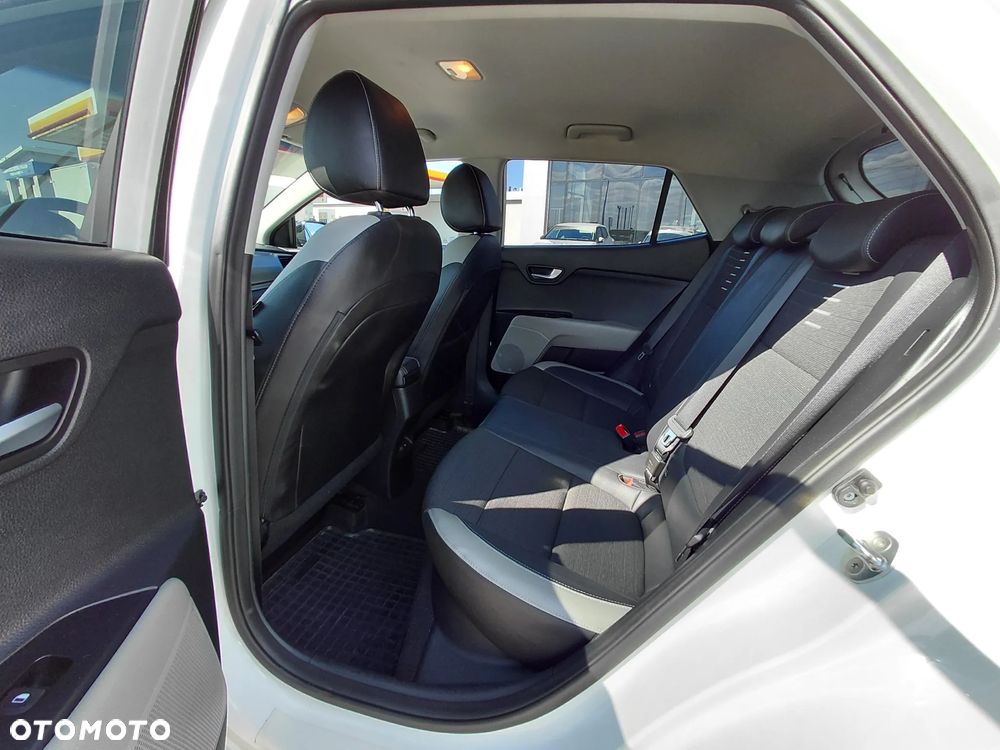 Kia Stonic 1.6 CRDi SCR L - 21