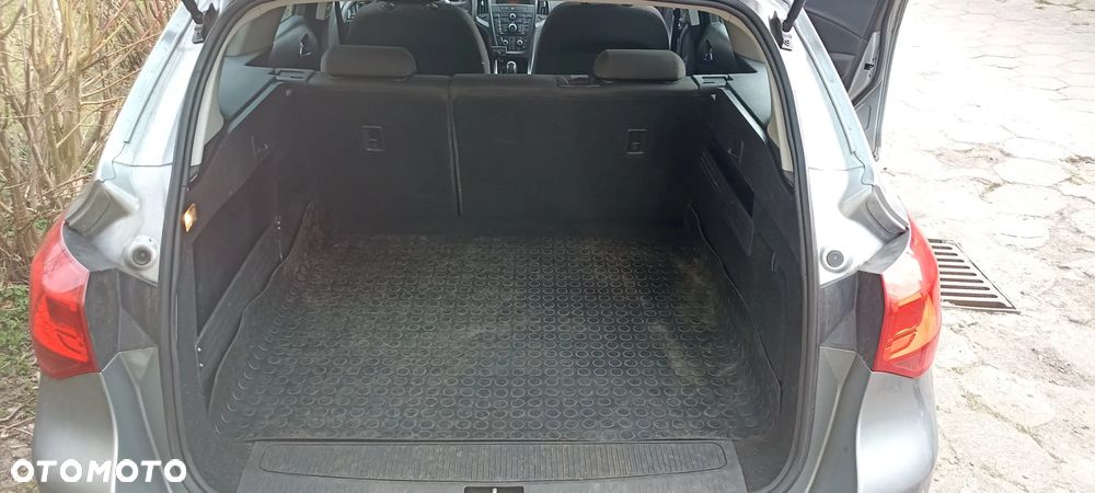 Opel Astra IV 1.7 CDTI Essentia - 9