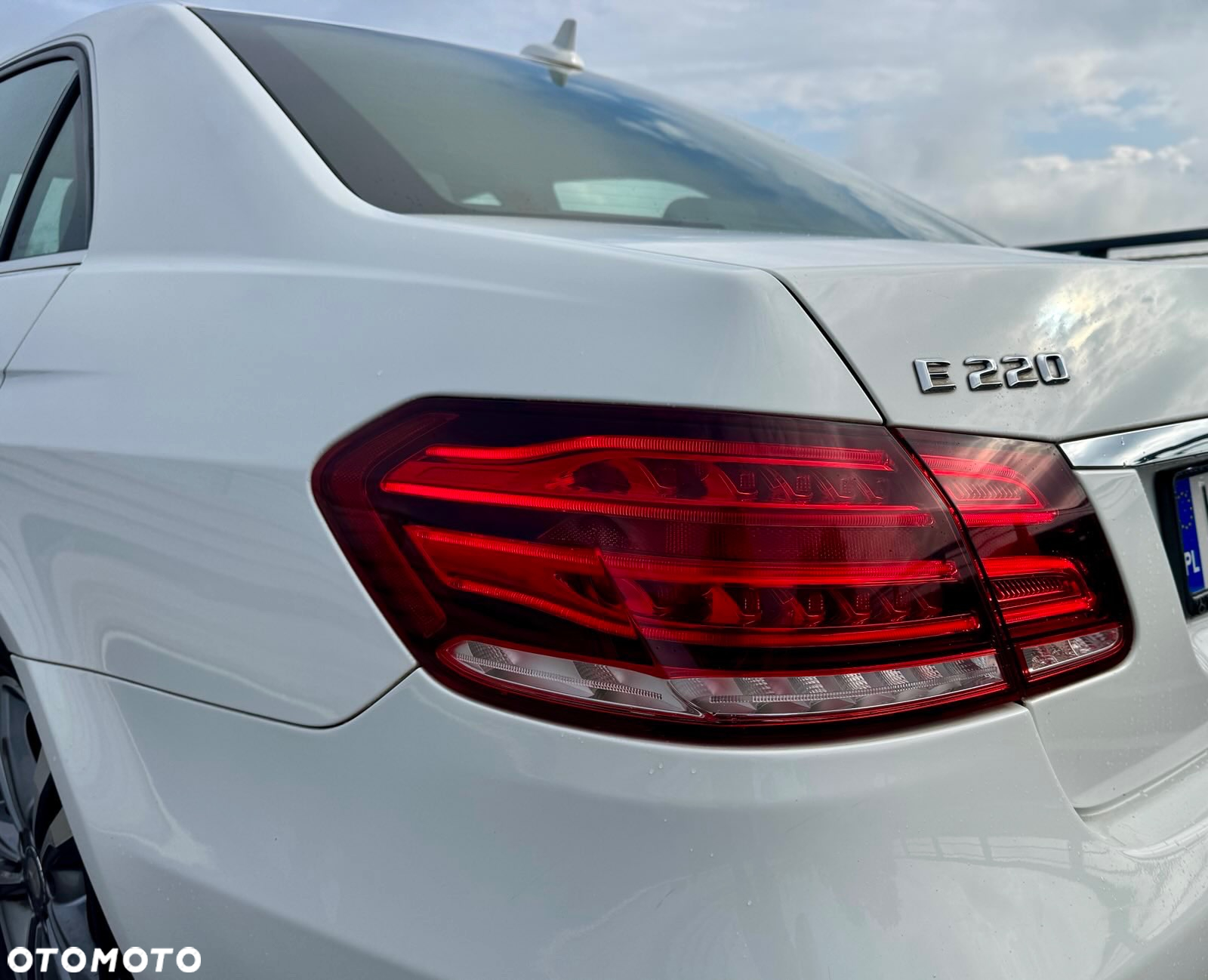 Mercedes-Benz Klasa E 220 BlueTEC 9G-TRONIC Avantgarde - 24