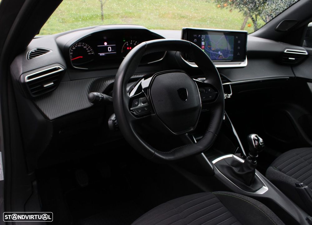 Peugeot 2008 1.2 PureTech Active Pack - 26