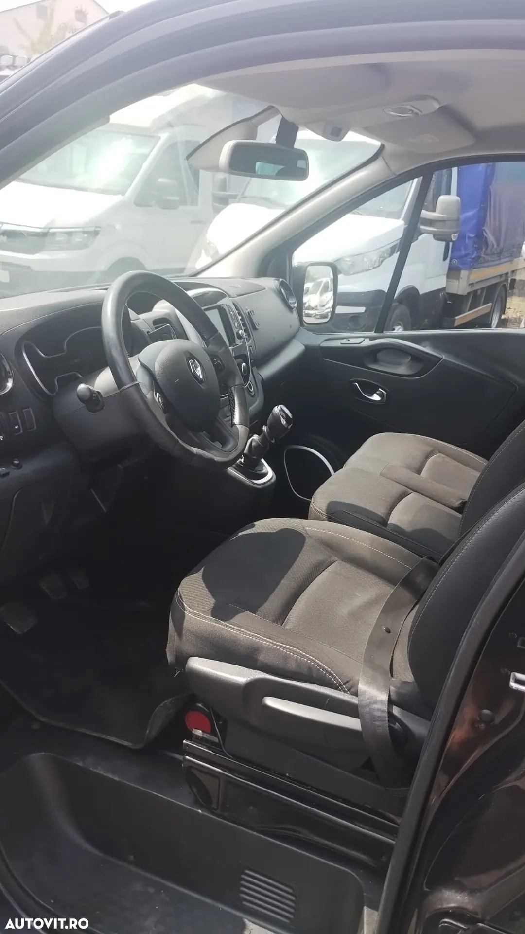 Renault Trafic 2.0 Blue dCi 120 Combi L2H1 8+1 locuri Authentique - 11