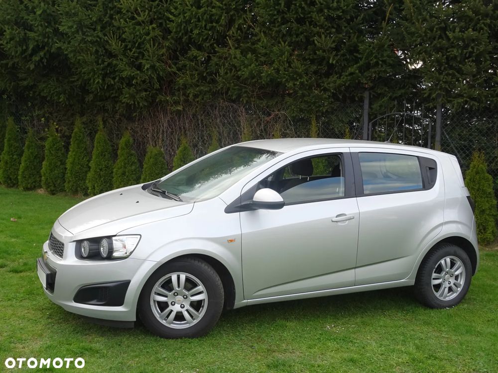 Chevrolet Aveo - 16