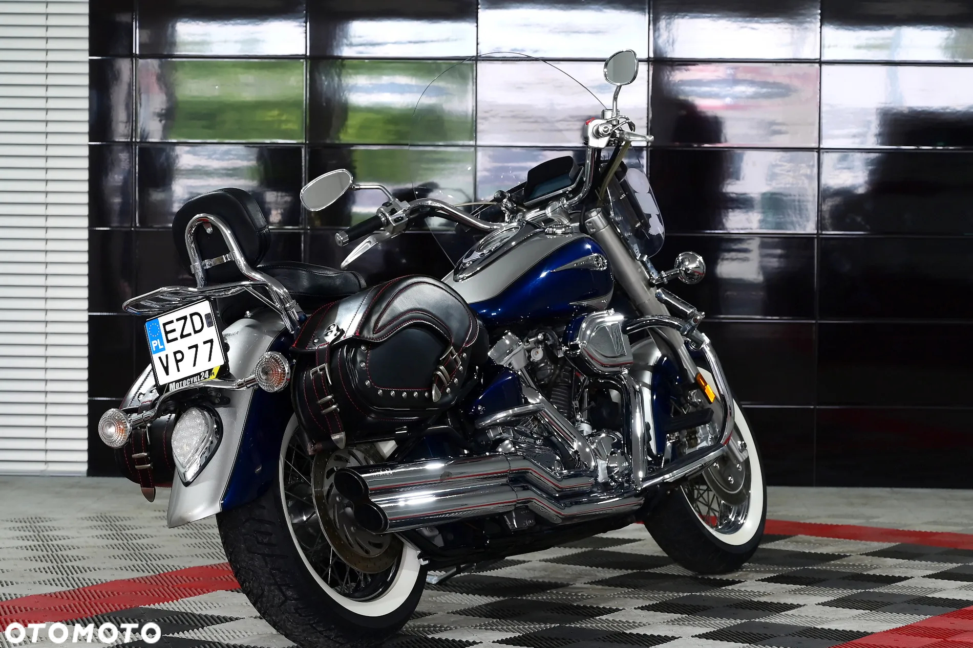 Yamaha Road Star - 4