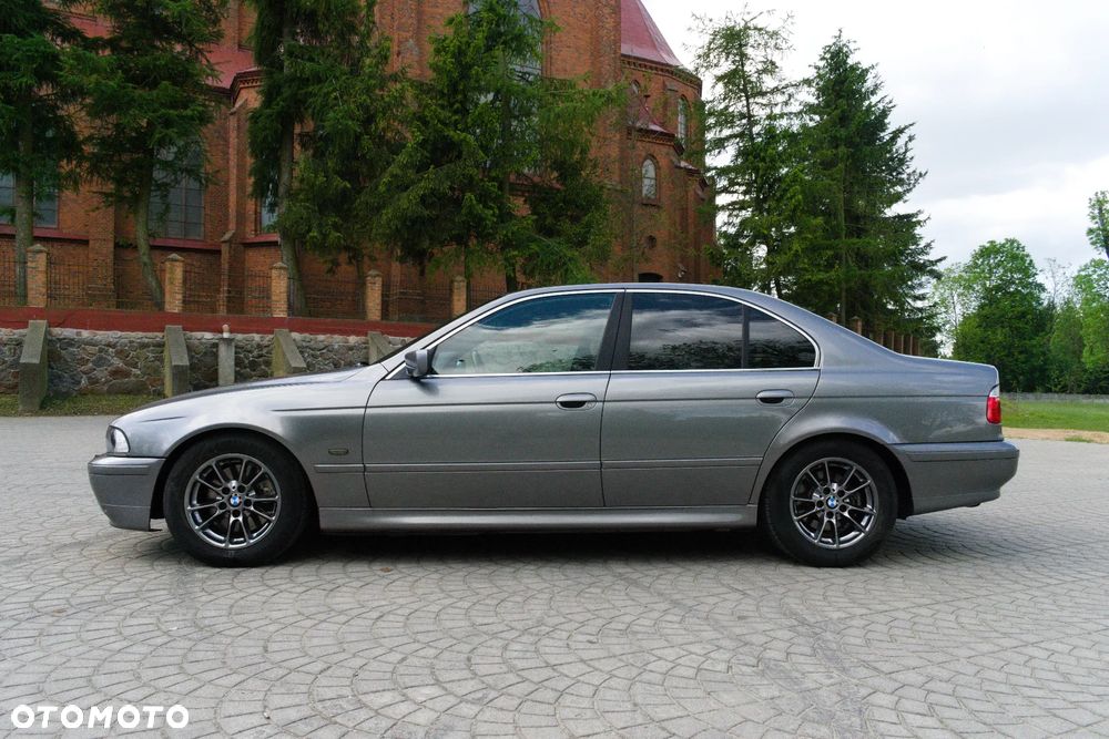 BMW Seria 5 - 8