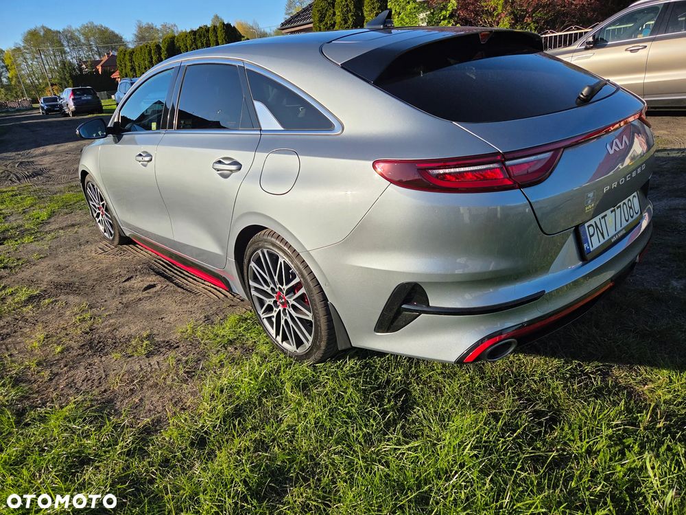 Kia ProCeed - 5