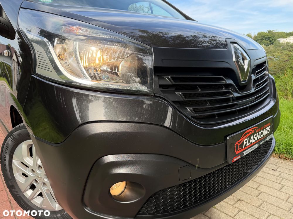 Renault Trafic - 21