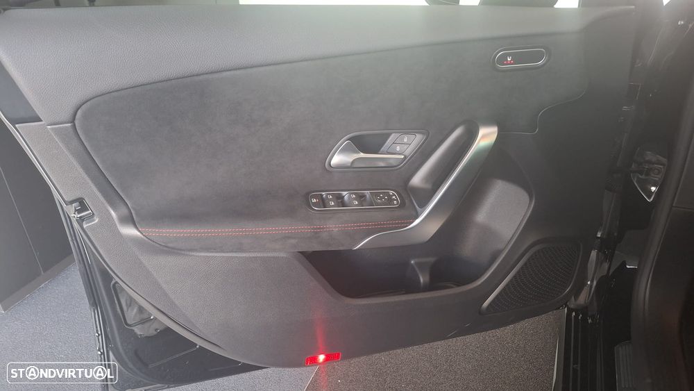 Mercedes-Benz A 180 d - 16