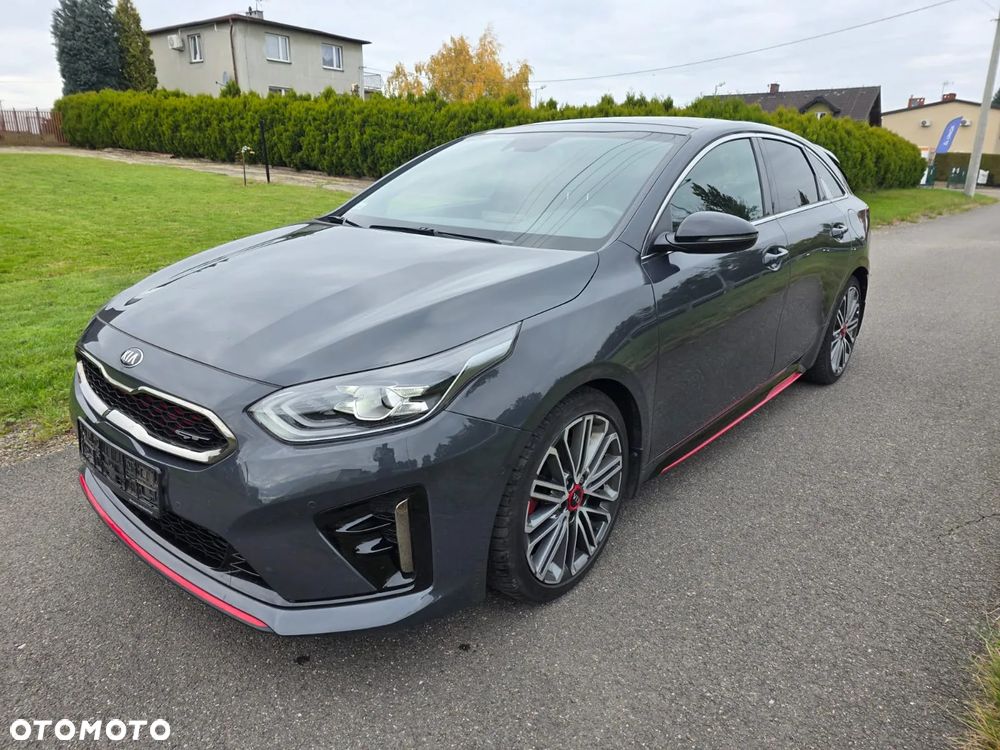 Kia ProCeed - 1
